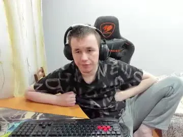 iliaskrislove from chaturbate