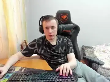 Chaturbate Live Sex Cam of iliaskrislove