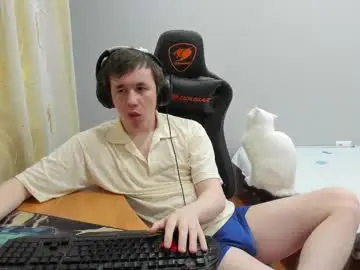 Chaturbate Watch Live Sex Cams of iliaskrislove