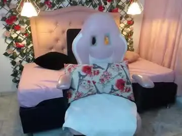 Chaturbate Nude Webcam of lucycute_1