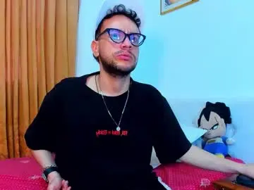 Chaturbate Free Porn Cam of john_white69