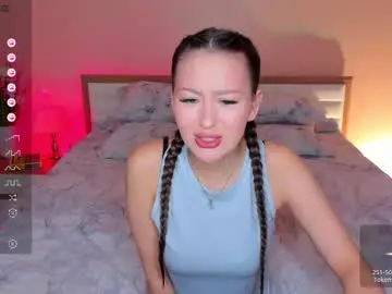 lady_killer_kris from chaturbate