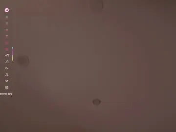 Chaturbate Live Porn of hidden_charm_