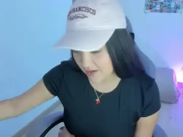 Chaturbate Live Porn of juli_santos_22