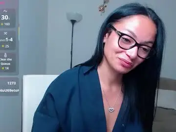 Chaturbate Best live sex cam show of serenesophi