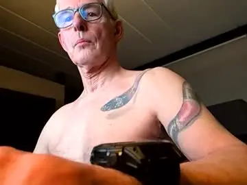 Chaturbate Live Porn of tirexx69