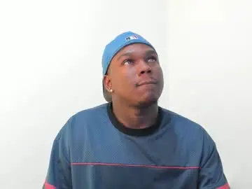 Chaturbate Best live sex cam show of troykhalil