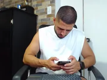 Chaturbate Watch Live Sex Cams of walter_brownn01