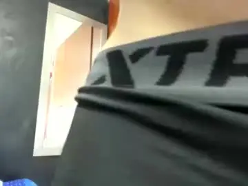 Chaturbate Live Porn of jasonmartiinez