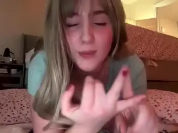 Chaturbate Live Sex of nextdoorlaur