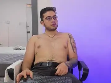 Chaturbate Free Live Porn of ethan_greys