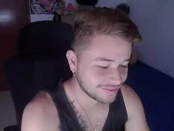 Chaturbate Watch Live Sex Cams of johanleonsweetboy