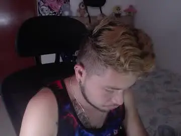 Chaturbate Sex Cam of johanleonsweetboy