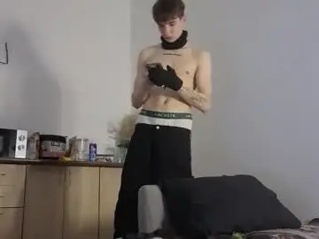 Chaturbate Live Sex Cam of keithcozart1337