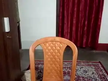 Chaturbate Live Sex Cam of luci_ri