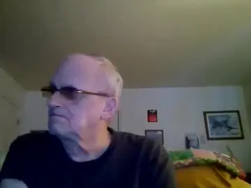 mackincheese70 from chaturbate