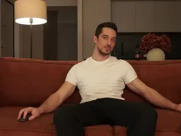 Chaturbate Adult Webcams of mrgreeneyes01