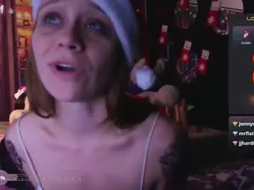 Chaturbate Free Porn Cam of whosplayingwithfire