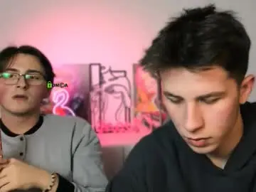 Chaturbate Live Sex Cam of leo_valor