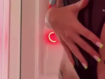 Chaturbate Live Porn of moonelly