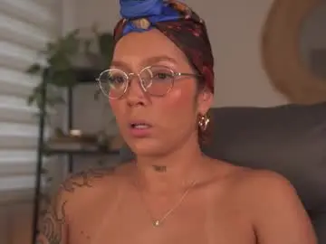 Chaturbate Free Live Porn of mykinkybunny