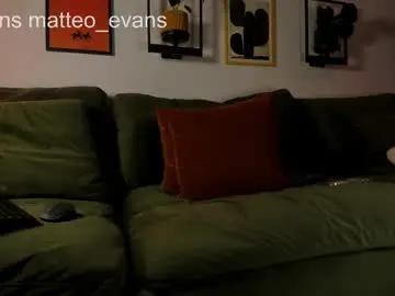 Chaturbate Best live sex cam show of matteo_evans