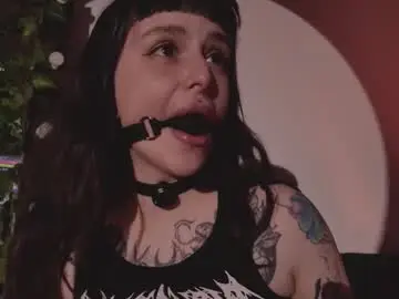 Chaturbate Live Sex of mika_moon_