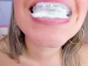 Chaturbate Live Porn of miss_lucyla