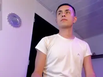 Chaturbate Watch Live Sex Cams of nyko_ds