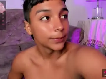 Chaturbate Live Sex of seductivo_jr