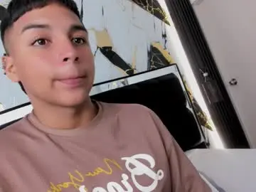 seductivo_jr from chaturbate