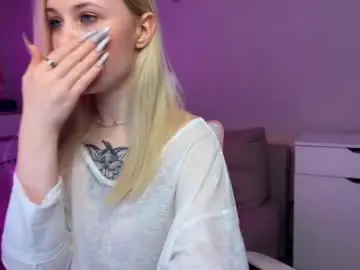 sofia_kenwood_ from chaturbate