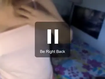 Chaturbate Live Sex of xqueenyasiandomcumx