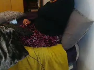 Chaturbate Best Webcam of xxxbustybabe27x