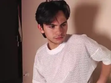 Chaturbate Sex Cam of little_daniell