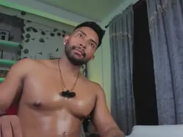 Chaturbate Best live sex cam show of ryanboy30