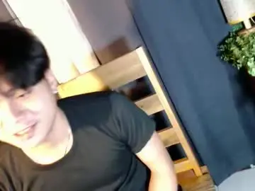 youre_naughtyboy from chaturbate