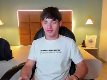 Chaturbate Sex Chat of alejootwink