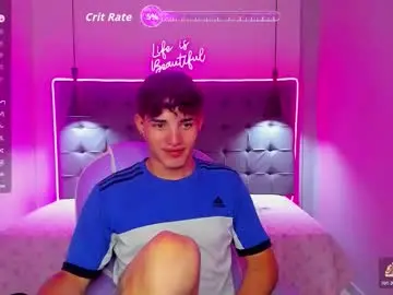 Chaturbate Live Porn of alejootwink