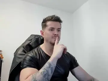 Chaturbate Nude Webcam of alphagodleatherking92