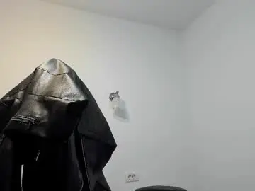 Chaturbate Adult Video Chat of alphagodleatherking92