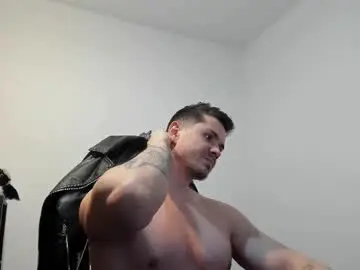 Chaturbate Nude Webcam of alphagodleatherking92