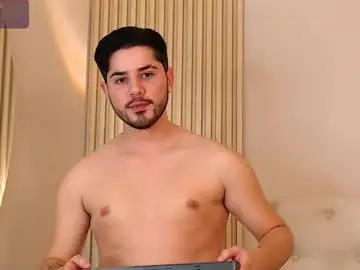 Chaturbate Live Porn of andrewdenson