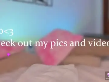 Chaturbate Sex Chat of aylinnzambrano_