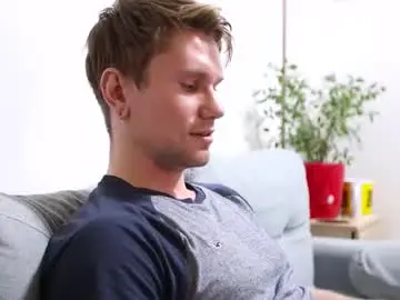 Chaturbate Live Sex Cam of kevin_park