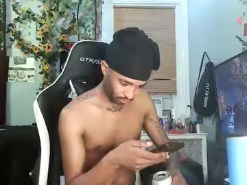 Chaturbate Watch Live Sex Cams of papian0