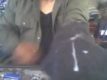 Chaturbate Best live sex cam show of big_juicy689