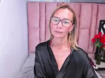 Chaturbate Adult Webcam of issa_milf__