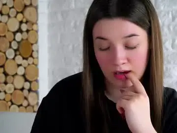 Chaturbate Live Sex Cam of maidabuoy