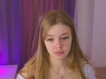 riinaaa from chaturbate